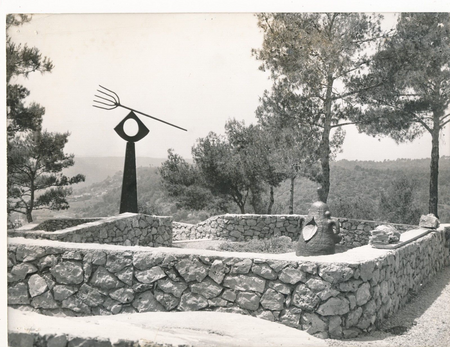 Ouverture musée Maeght Saint-Paul-de-Vence 1964 Miro photo photographie