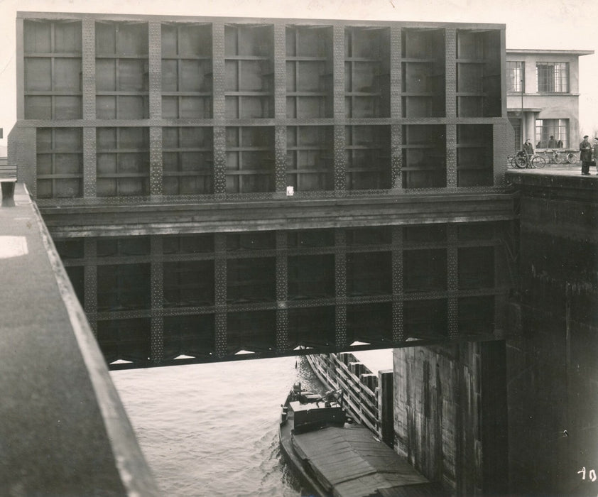 Écluse par H. Baranger tirage argentique architecture photographie photo