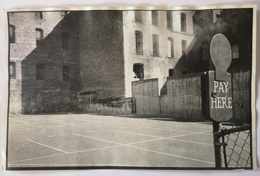 Vue urbaine parking photographie époque auteur non identifié architecture