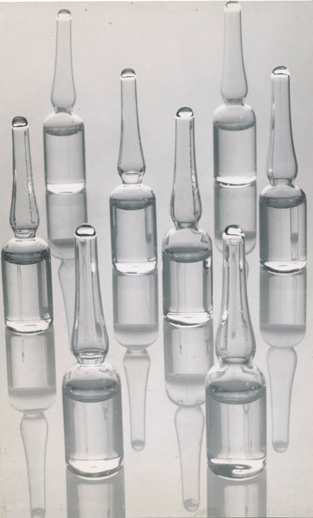 Ampoules à vaccin composition abstraction photo photographie