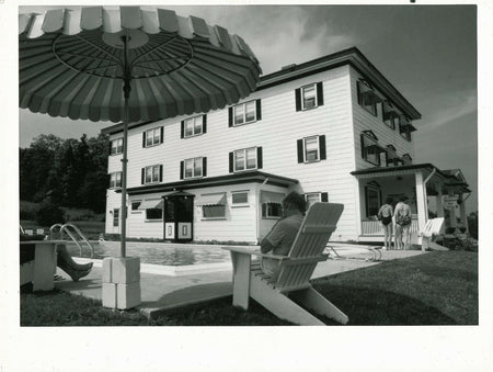 architecture photo photographie Auberge Rossmount Canada argentique époque