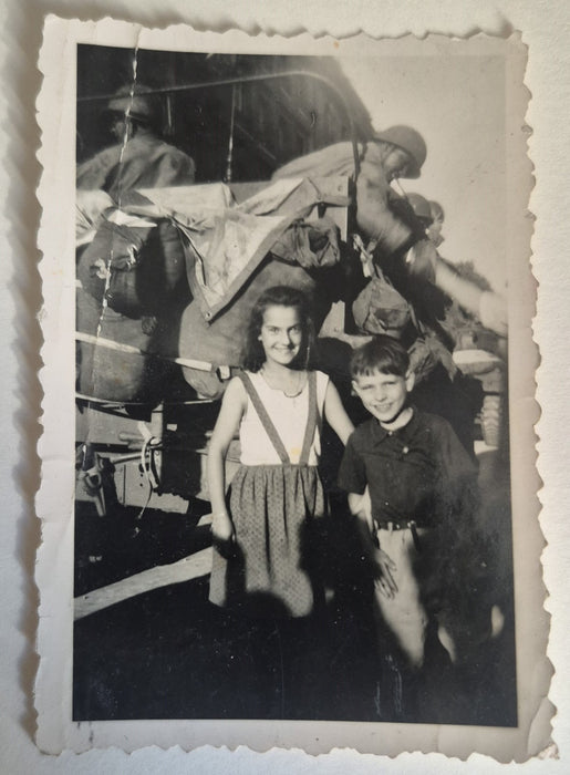 Enfants militaires sourire snapshot photo photographie