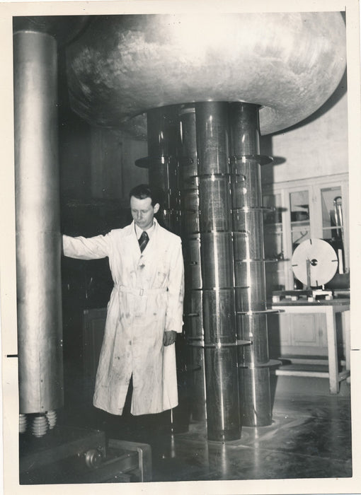 Jean Virgitti le rayon de la mort 2 000 000 de volts ! photo photographie 1941