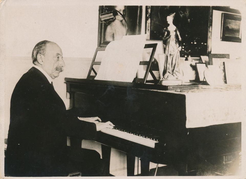 Le compositeur André Messager photo photographie contretype musique piano