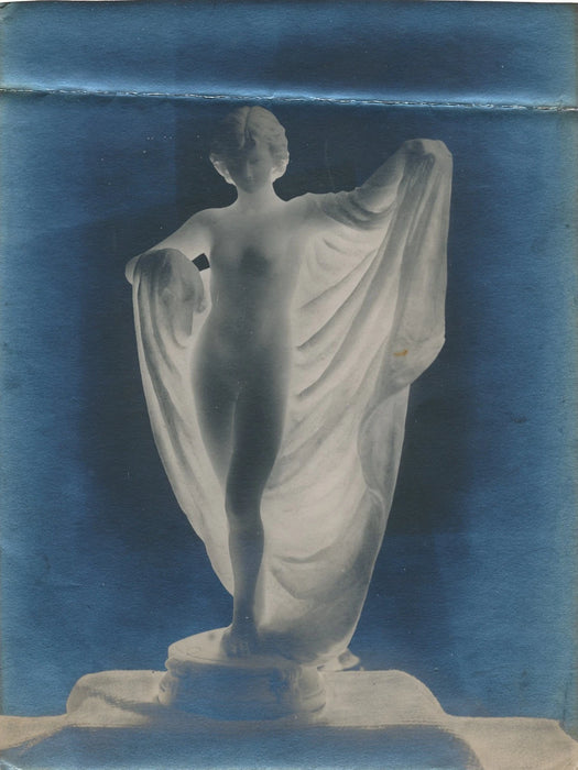 Phryné par Valère Bernard ; photographe : Jean-Paul Anastay photo sculpture