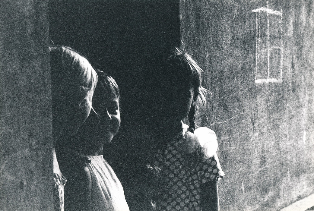 trois jeunes filles en contre jour photo photographie Alain Wienc