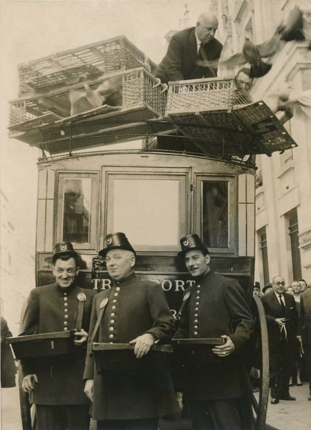 2 photographies  Poste photo photographie