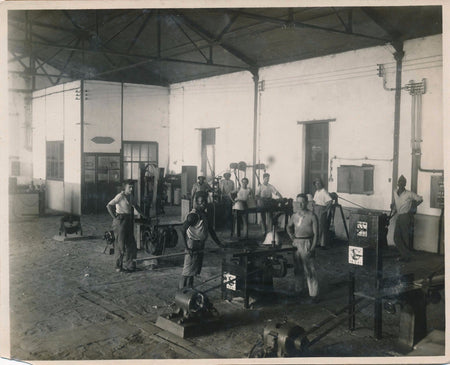 Photographie travail colonie usine tirage argentique ouvrier v. 1920