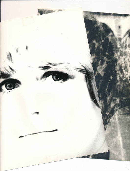 2 visages de femme 2 photos composition  photographie v. 1970 montage