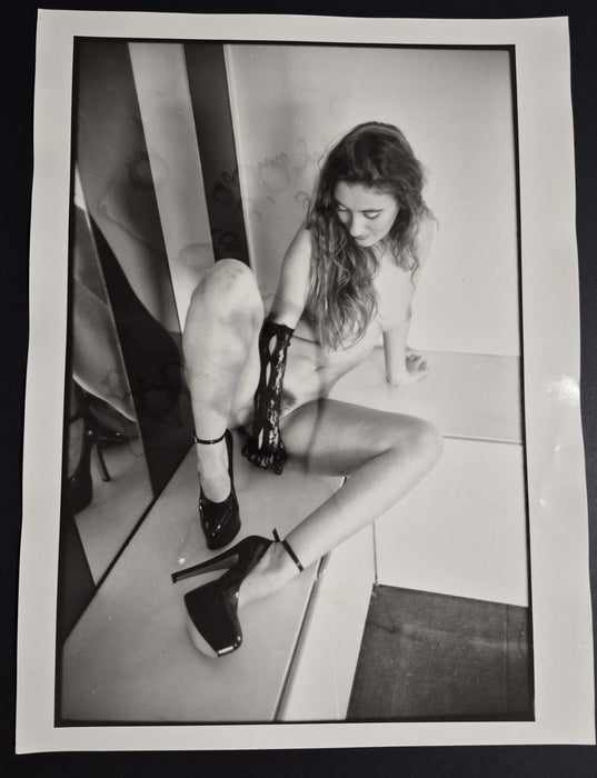 femme étude de nu aux talons hauts photo photographie v. 1980