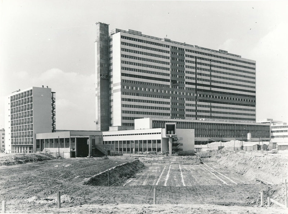 Architecture hôpital Créteil 1968 bâtiment photo photographie