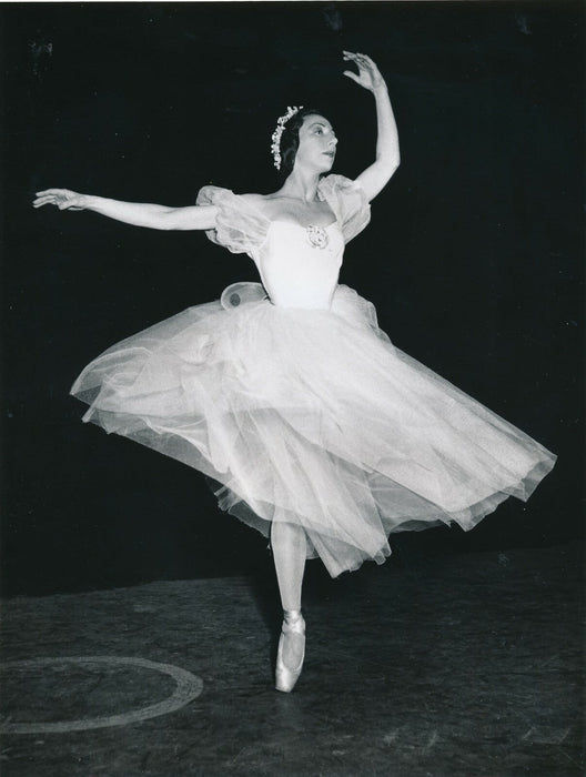 Rosella Hightowe danse photo photographie v. 1950 danseuse ballets russes Cuevas