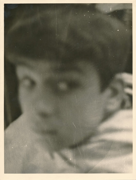 Anonyme portrait d’enfant photo amateur photographie visage flou
