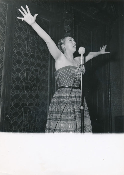 Joséphine Baker chanteuse danseuse photo photographie époque années 60