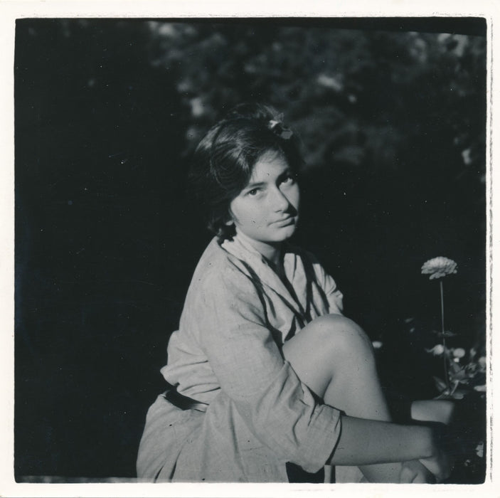 Portrait de jeune femme photo photographie regard beauté